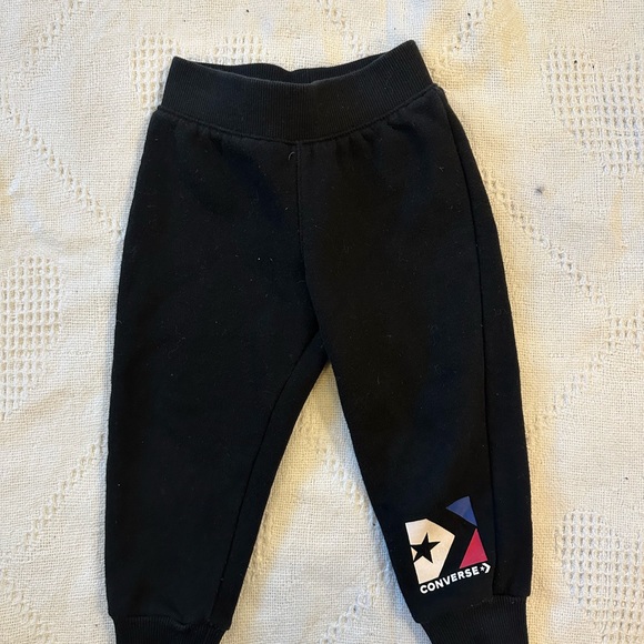 Converse | EUC Cozy sweat pants with logo. - Picture 2 of 3